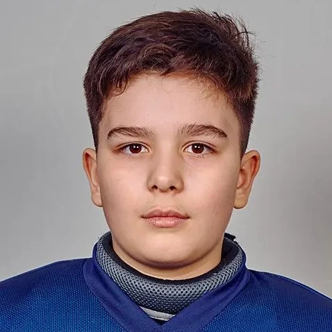 Емельяненко Артём Сергеевич