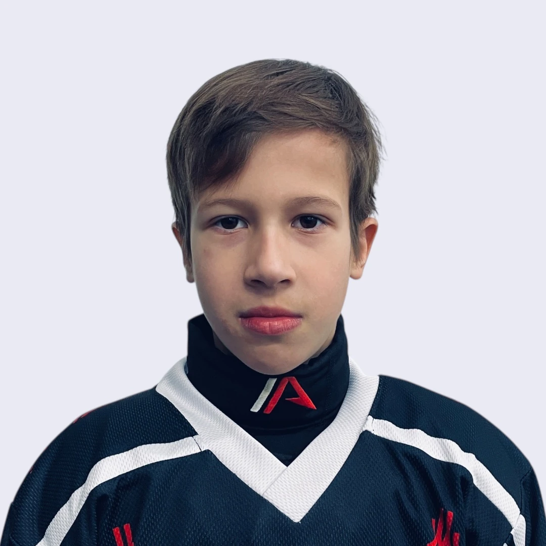 Дмитрий Максимов