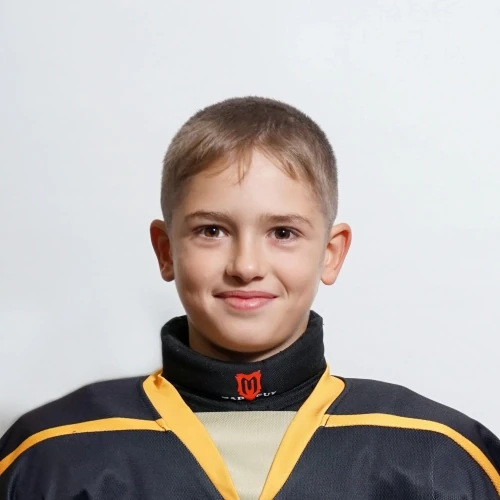 Тихомиров Артемий Игоревич